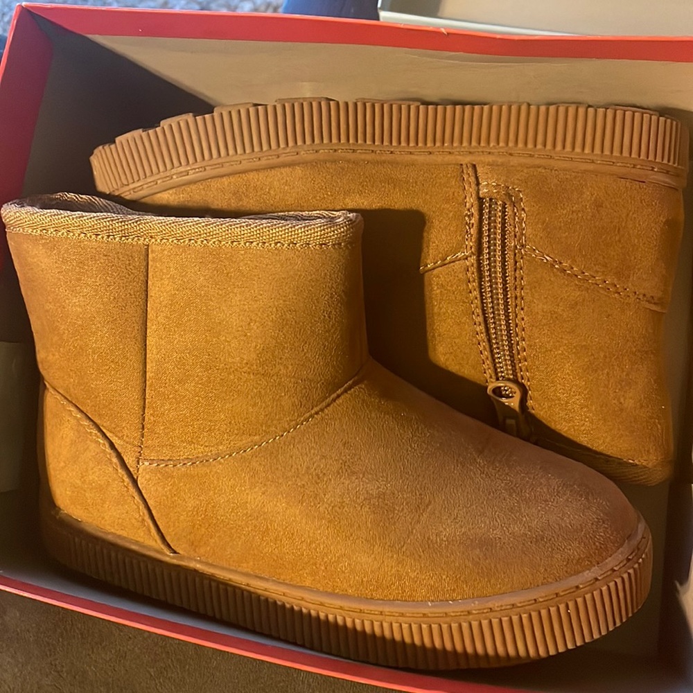 Cat and Jack boots from target-brand new never worn in box